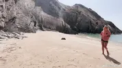 She made me cum in less than a min at the public beach