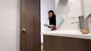 I want to touch my brother's wife in the bathroom of her house!!