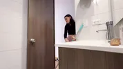 I want to touch my brother's wife in the bathroom of her house!!