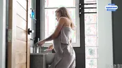 Morning sex in the bathroom after a shower / real homemade
