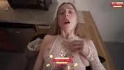 A cunning female realtor is renting out an apartment together with her pussy.