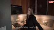 A cunning female realtor is renting out an apartment together with her pussy.