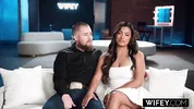 WIFEY Gorgeous Hotwife Karina Valentina Gets Fucked Hard While Hubby Watches