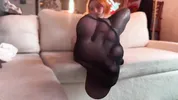 Choose between my nylon feet or my pussy