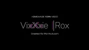 Stepsister used her stepbrother's dick during phone sex with her boyfriend - VixXxie Rox