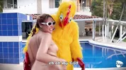 Frisby's chicken organizes fight between ALIX VLOGS and LARA ROSS to see who will fuck his fat cock