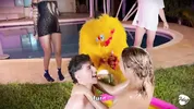 Frisby's chicken organizes fight between ALIX VLOGS and LARA ROSS to see who will fuck his fat cock