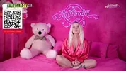 Hot blonde with big tits masturbates for you.