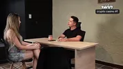 Sara blonde y yo nos dejamos follar duro de mi jefe a cambio de un aumento! - AMBAR PRADA
