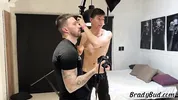 Horny photographers fuck Silvana Lee and double penetrate her - Family Bud