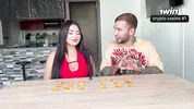 Juego cachondo con mi amigo!! termino cabalgando su jugosa polla!! - ALEJANDRA PALACIOS