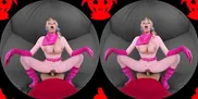 Kay Lovely As Super Mario Bros' Princess Peach Knows How To Persuade You To Fight For Her