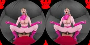 Kay Lovely As Super Mario Bros' Princess Peach Knows How To Persuade You To Fight For Her
