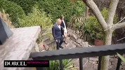 Under the spell of the real estate expert