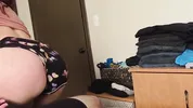 White Girl Bounces Ass During Lap Dance / Handjob POV