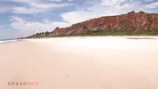 I Ran Into My Ex at a Nude Beach and We Hooked Up.