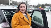 Creampie Cheating Mature MILF Wife as she Takes a Call from her Husband