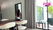 The stepmother's surprise ended up going to her stepson. She accidentally took my dick.