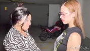 I pay with a GOOD FUCK to the mechanic, after repairing my car, EXCELLENT SERVICE