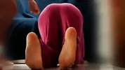 la sorellastra prova con piacere la sua prima scopata anale