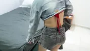 Hijastro CUMPLE SU FANTASIA SEXUAL. Comparto habitación de hotel con mi CULONA MADRASTRA MILF.