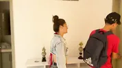 Hijastro CUMPLE SU FANTASIA SEXUAL. Comparto habitación de hotel con mi CULONA MADRASTRA MILF.