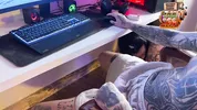 Hot alt girl interrupts his Minecraft game with rough sex