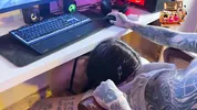 Hot alt girl interrupts his Minecraft game with rough sex