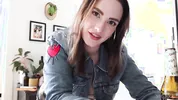 You hit on me at a bar and I take you home with me - Siri Dahl POV