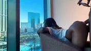 A Vibe And A Creampie In Vegas