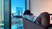 A Vibe And A Creampie In Vegas