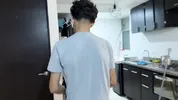 Cumplo la fantasia sexual de mi novia que es follarme duro a mi vecina mientras ella nos observa.