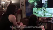 resident evil 5 & chill with my goth girlfriend (vampyveyda)