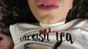 Türk Porno Çıtı Pıtı Üvey Kız Kardeşinin Küçücük Dar Amcığı Sikildikçe Genişliyor