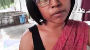 ভাড়া দিতে না পারায় মালকিন বৌদি কে চুদতে লাগলো