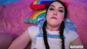 INSERTED Daydream Daisy's uninhibited playtime