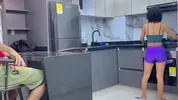 My stepsister cath me masturbating with his butt (no audio)