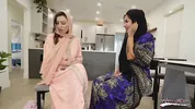 Hot Arabic lesbian Alina Angel & Barbienjd مقتطفات من افلام السحاق الينا انجل وباربي نجد