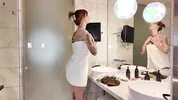 Pussy stretching nach dem Gym SallyDinosaur
