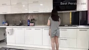 Step sister help me بهم کمک کرد تا دستشویی کنم . منم کردمش