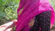 Jangal mai bhabhi ko pataya aur chudai ki