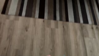 I prank my girlfriend while she's playing Beat Saber! Oral Creampie!