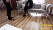 پس از مدتی سکس ایرانی مهدیس وقتی برای استخدام منشی میره مصاحبه و همون روز آب رییس رو میاره