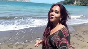 4’9 desi girl MiaZ gets fucked and creampie on first date
