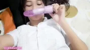 COLOMBIAN SENDS A VIDEO TO HER BOYFRIEND AND SHOWS HER BIG TITS AND HER RICH VAGINA