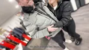 I cheat my guy with Yan in a ski shop, the seller surprises me, I empty his balls