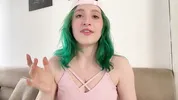 PLAY THE TRAFFIC LIGHT WITH ME