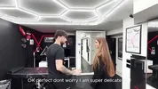 Dal TATUATORE...il conto viene PAGATO CON L'ANALE quando il pagamento non passa! (Dialoghi in Italiano SUB ENG)