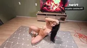 Mi stepbrother prefers to watch the World Cup and I provoke him to fuck me