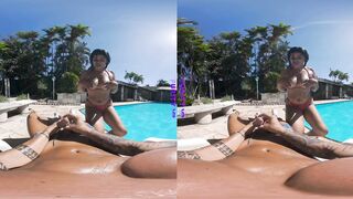 PURITYVR Curvy Latina Maria fucked poolside